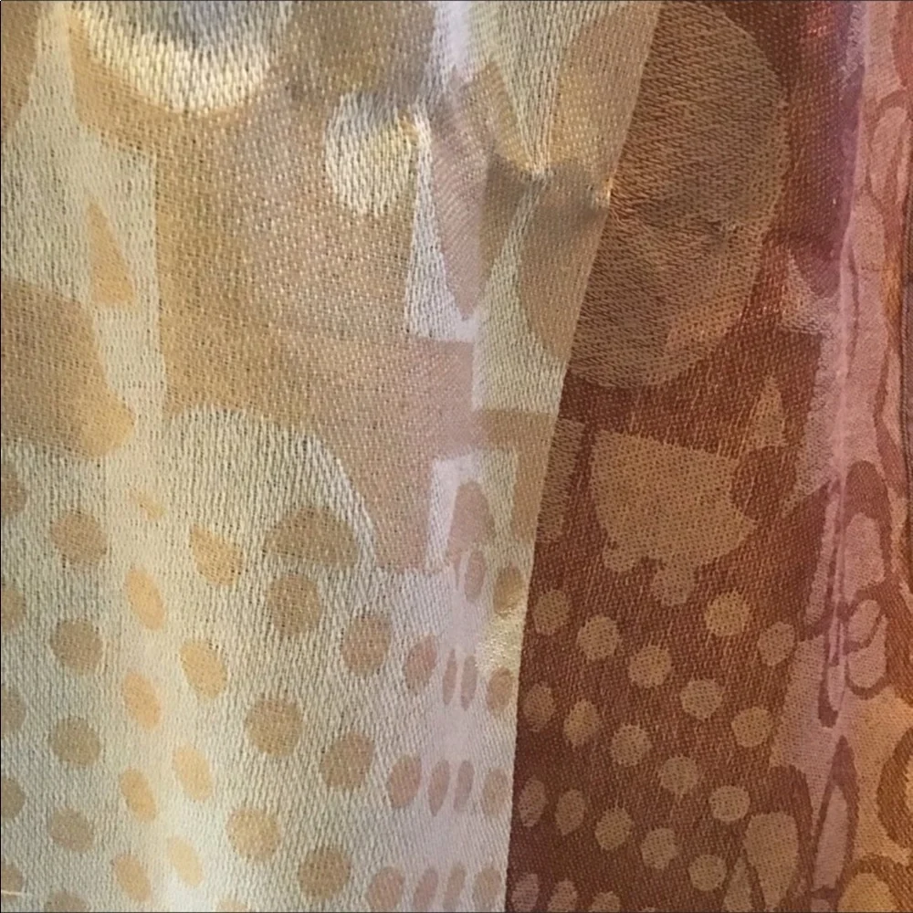 Pashmina scarf NWT has tassels ready with Fall colors. 70”x54” warm & co…